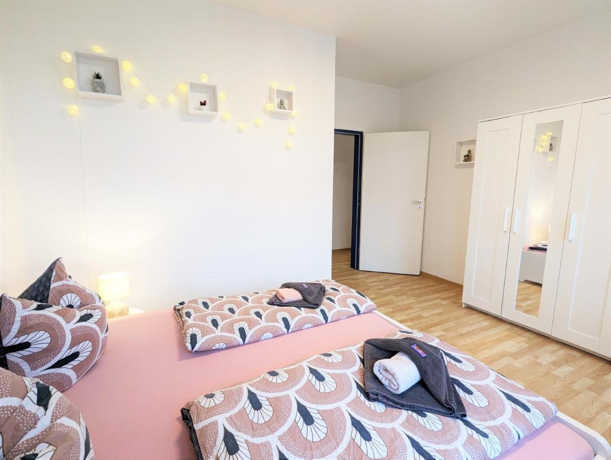 Lichtdurchflutete Helle Wohnung Mit Garten Sauna & Pool - Hw3 Sebnitz Eksteriør bilde